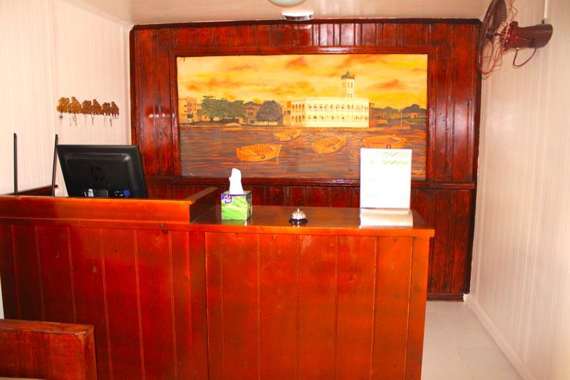 Hotel Le Kalyptus Moroni Zewnętrze zdjęcie
